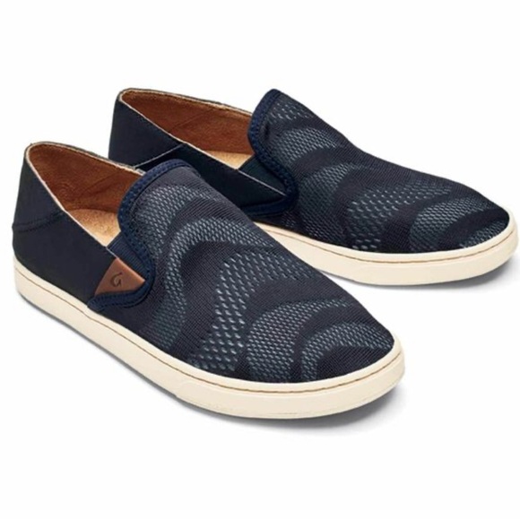 OluKai Shoes - OluKai Pehuea Breathable Slip On Shoes Drop in Navy Size 9.5